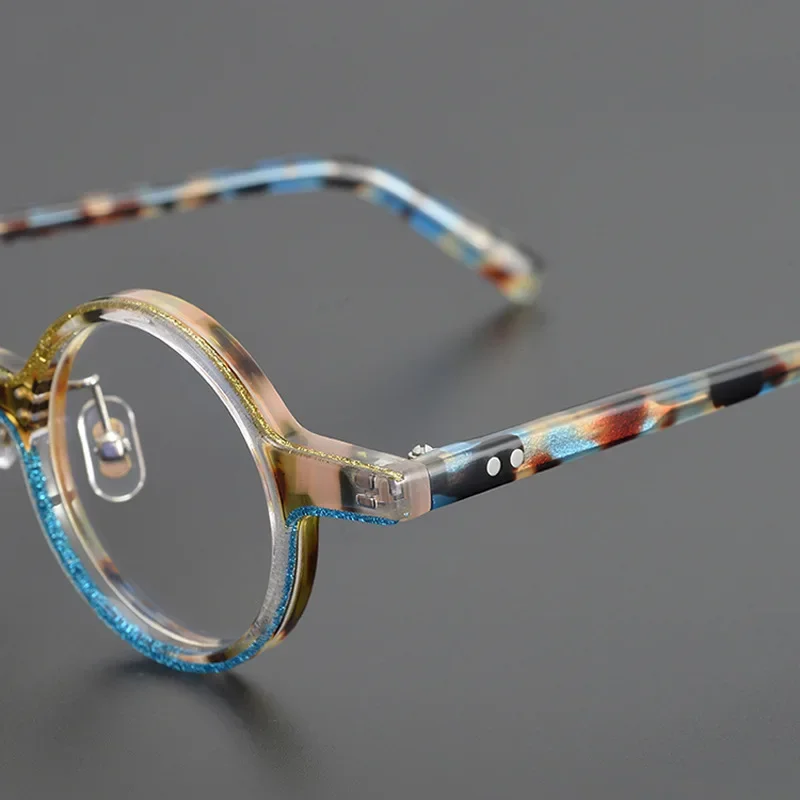 Color Glasses Frame for Men and Women, A Round Personality, Antique Face with Myopia and Blue Light Discoloration Prevention.