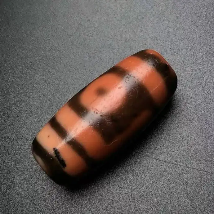 Tibetan high-oil patina aged material with 