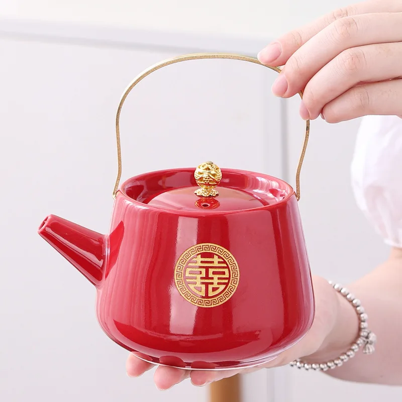 Chinese Style Red Ceramic Teapot, Kung Fu Household Supplies, Celebratory Wedding Banquet Supplies, Metal Handle Tea Pots, 1Pc