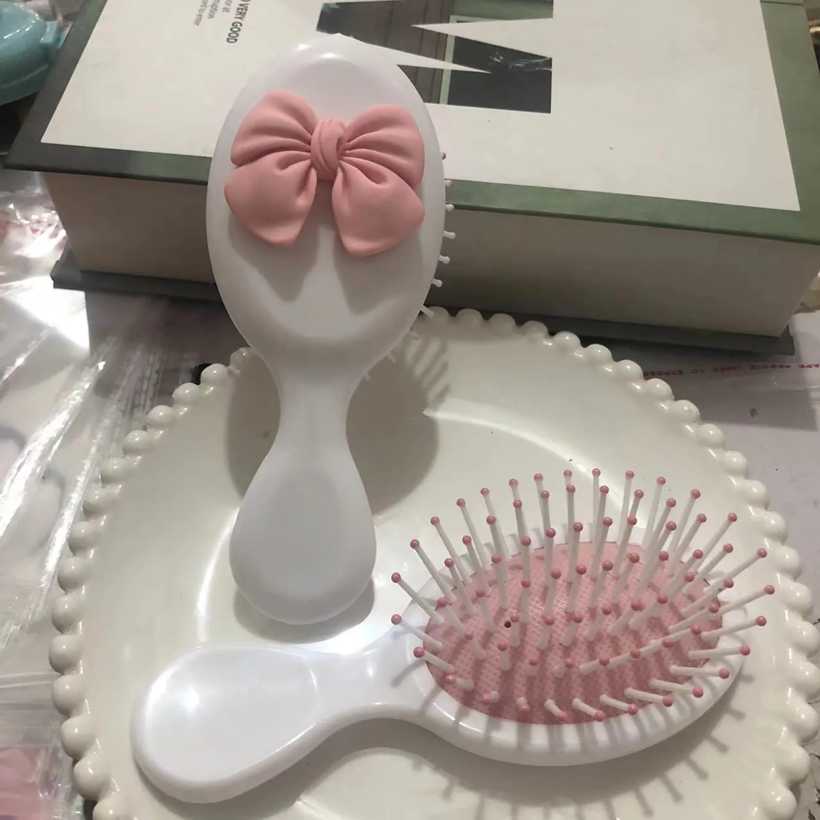 

Cute Bow Air Cushion Combs Folding/Non Foldable Anti-static Air Cushion Hair Comb for Women Hair Accessories