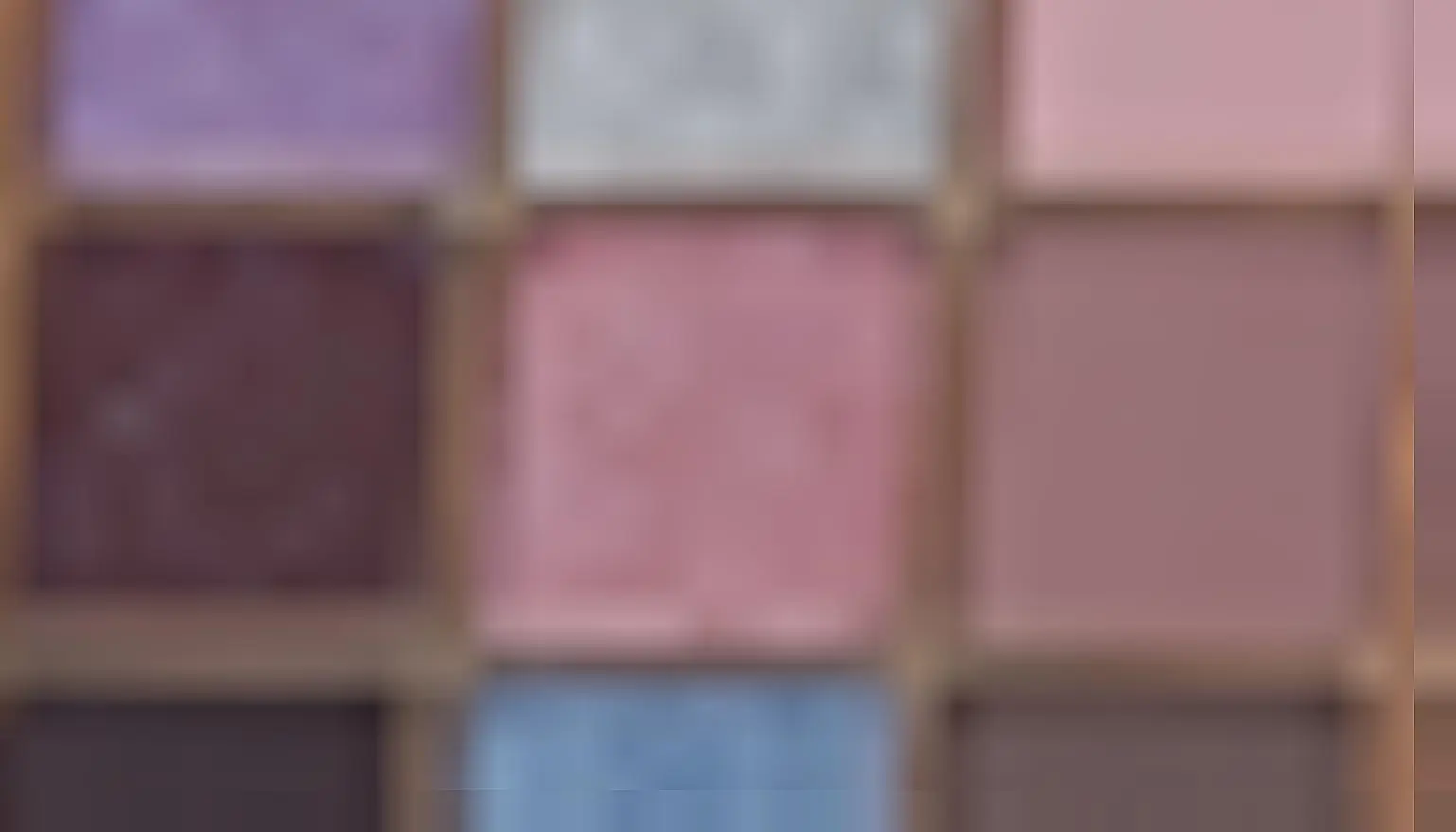 Profesjonalny zestaw do konturowania twarzy, zapewniający bezwadne modelowanie, wysokiej jakości paleta do makijażu