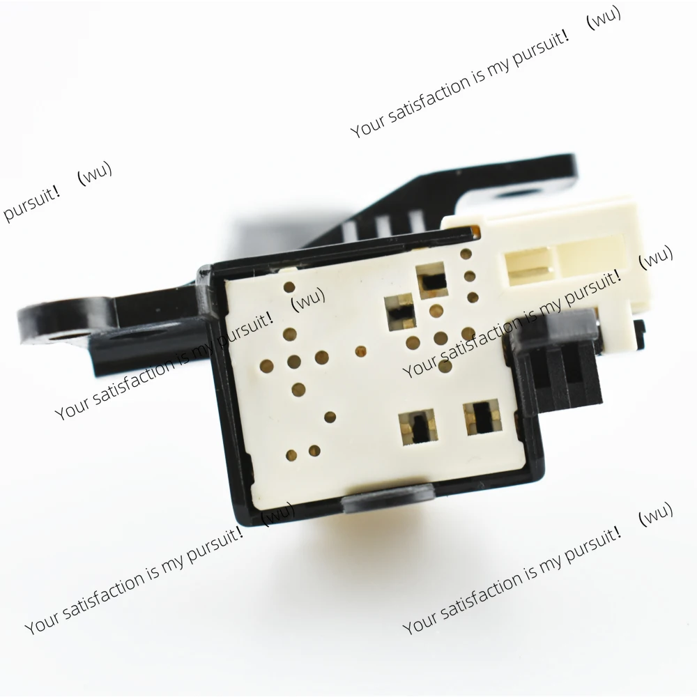 Suitable for Toyota Corolla, Yaris, Camry, Prius, Previa RAV4 84632-34011 8463234017 Cruise Switch