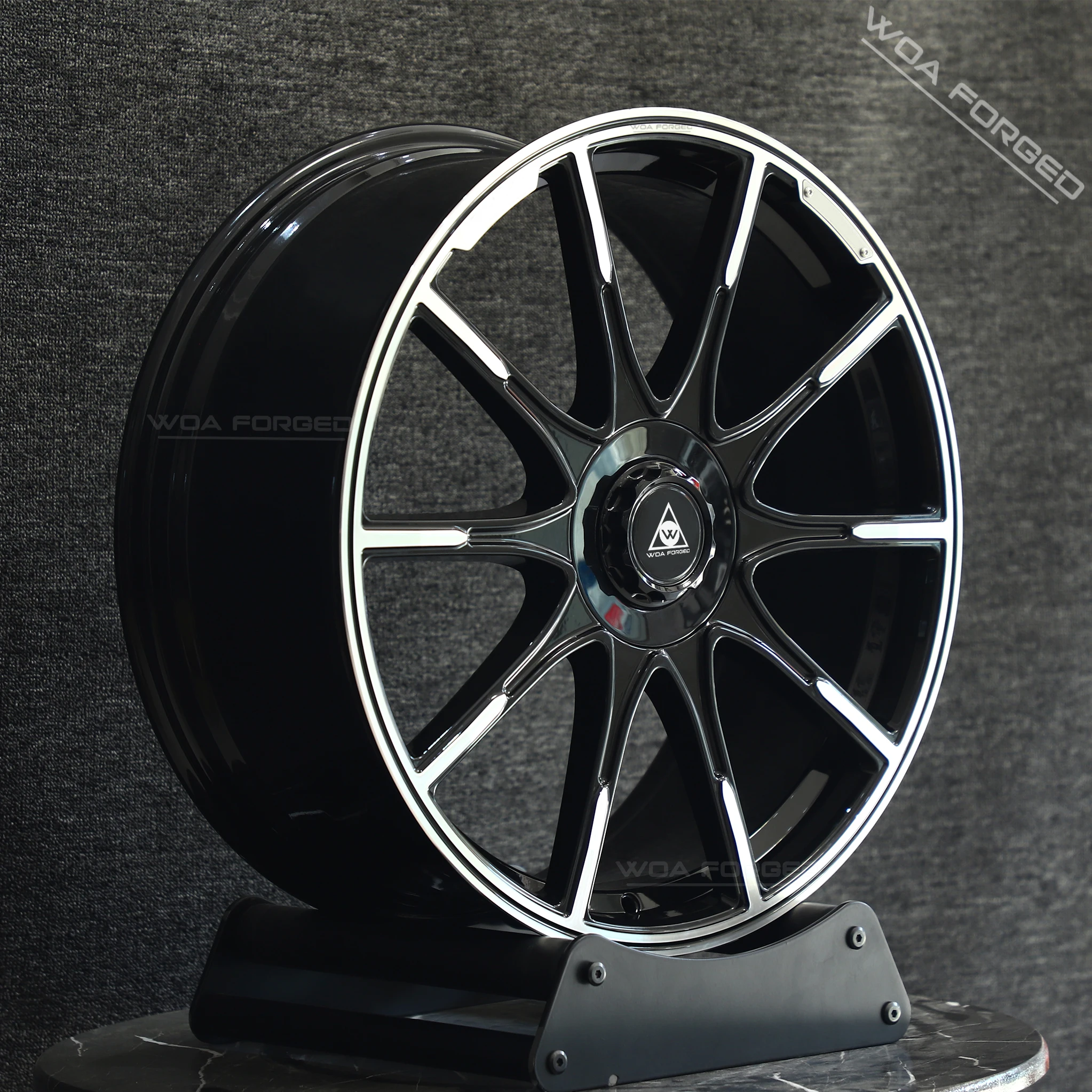 Style populaire forgé à haute résistance 19 20 21 pouces roues en alliage de luxe multi-rayons 5x139.7 5x127 roues intégrales adaptées pour F8124