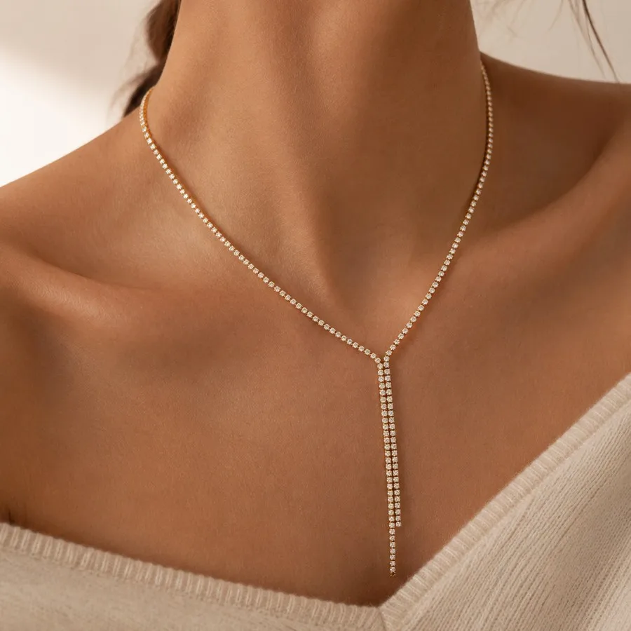 Jewelry, simple temperament and design sense Y-shaped stainless steel necklace ins inlaid with diamond tassel necklace