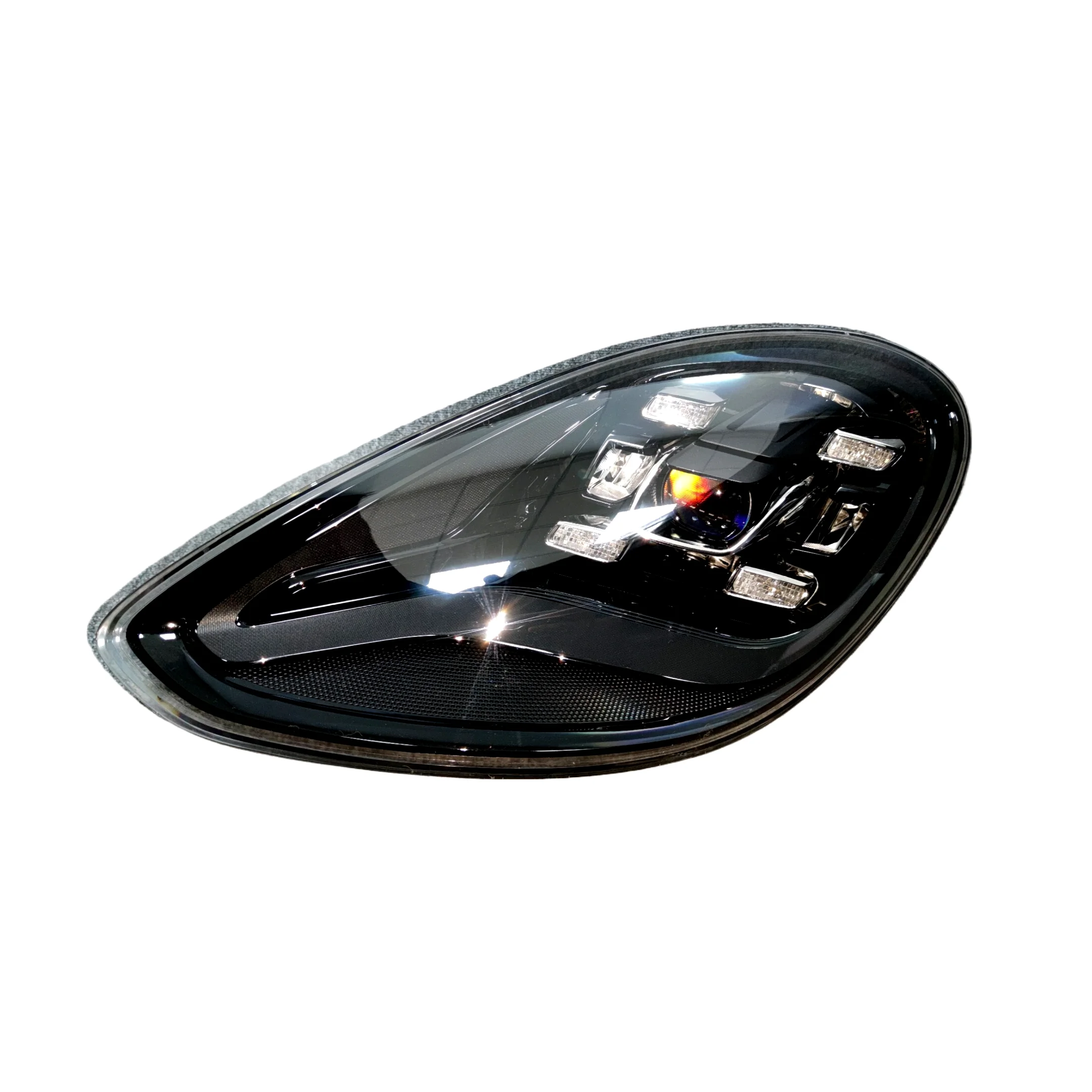 Suitable for 18 Porsche Panamera Car Headlights, High-quality Lighting System Lights, LED Headlights