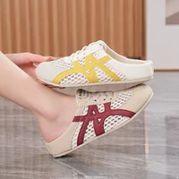 2026 Summer New Slippers Womens Retro Breathable Flat-Soled Shoes Casual Outdoor Slip-On Shoes Soft Slippers Discounted Sandals - Image 2