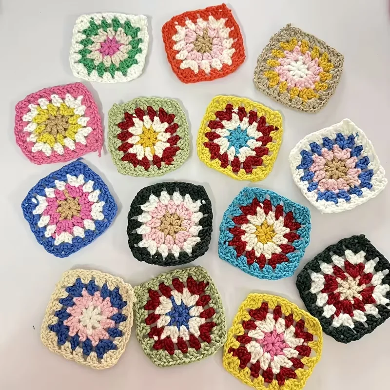 10/12 Stück, zufällige Farbe, zufälliger Stil, handgefertigte Häkelblumenquadrate – leuchtende Mischfarben, exquisite Muster