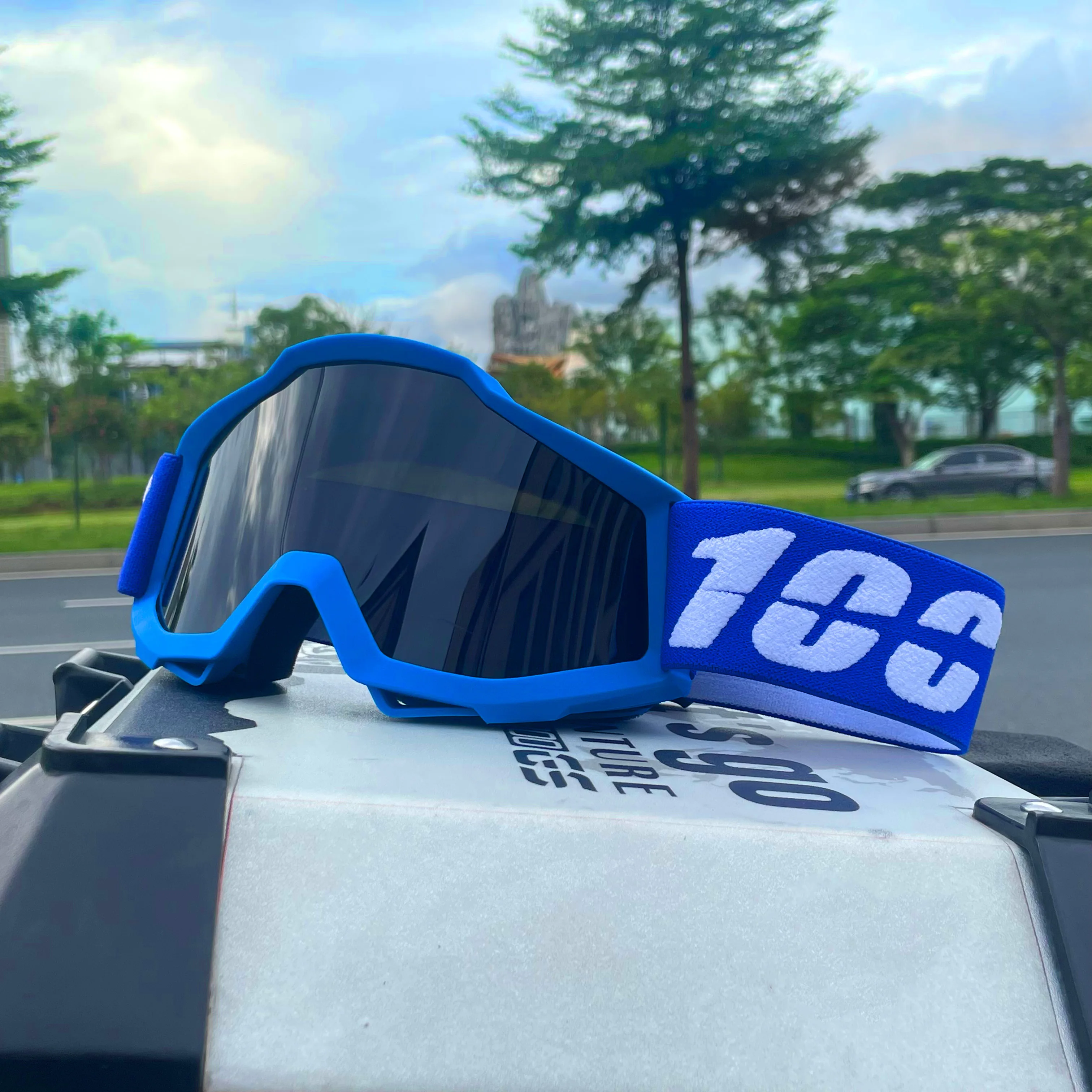 Neueste MX Motorradbrille Off-Road Motorradbrille Herren MTB ATV Maske Winddichte Schutzausrüstung Radfahren Renngebrille