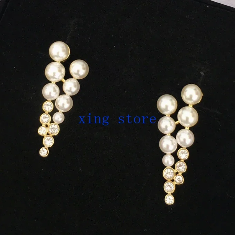 

2025 New Fashion OL Style Round Simulation Pearl Inlaid Geometric Women's Earrings