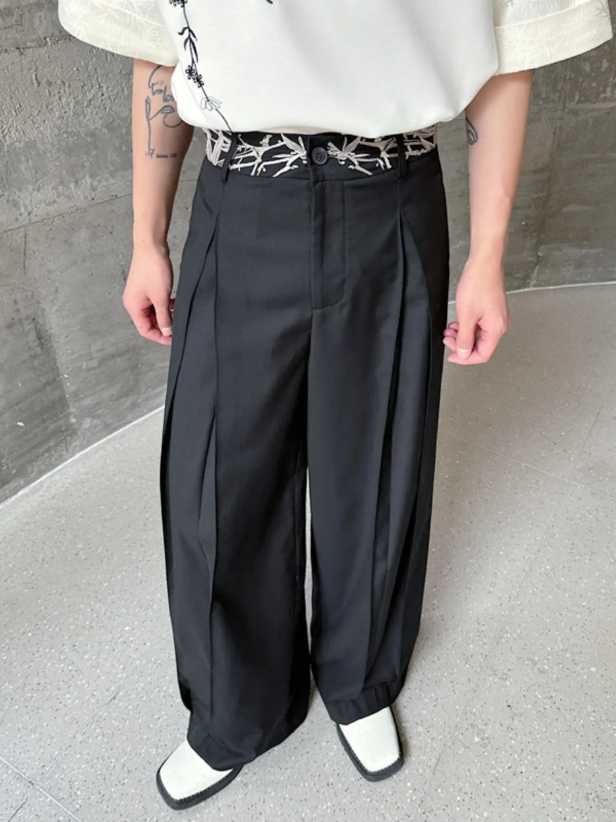 

Мужские широкие брюки в китайском стиле: повседневные, свободного кроя, с вышивкой, плиссированные, прямого силуэта, класса люкс, универсальные и комфортные