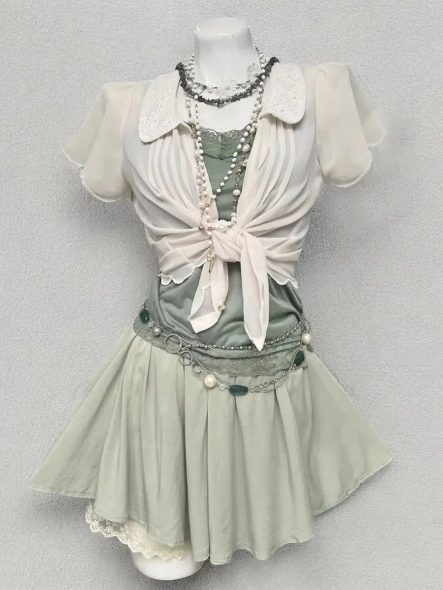 Amerikanisches Retro Y2K 3-teiliges Outfit Spitzenkragen-Top mit Bindeband Plissierter Minirock Harajuku Kawaii Lässiges Cottage Streetwear Set