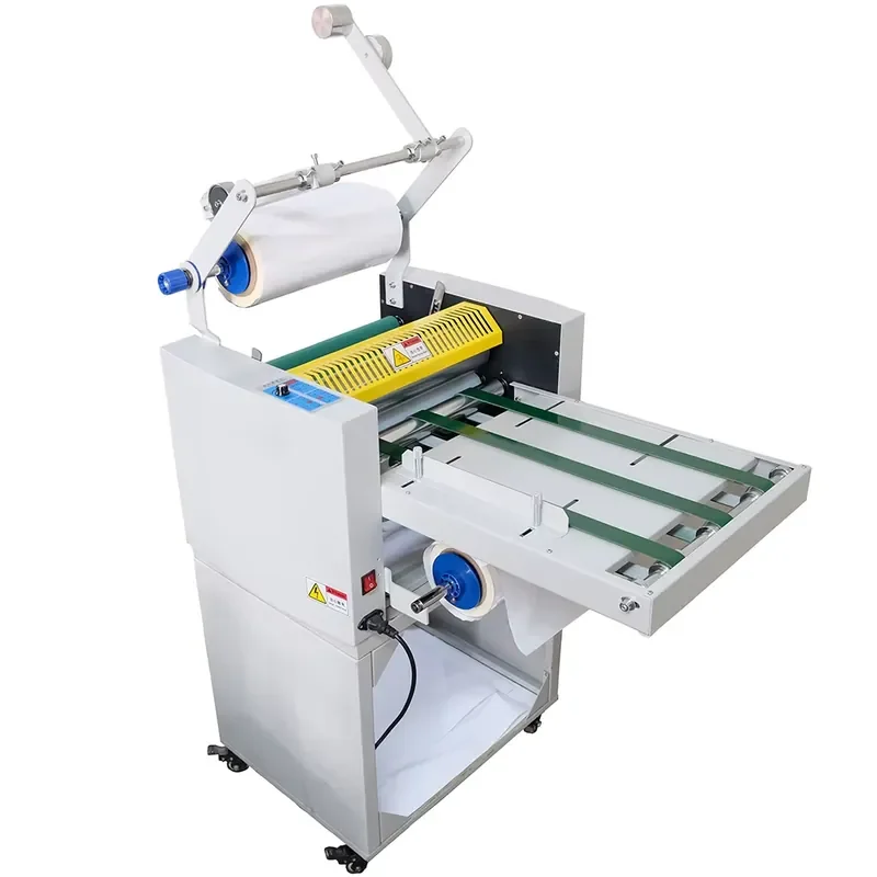 2026 hot SMFM-5002Z Digital Oil Heating Laminating Machine with Slitting