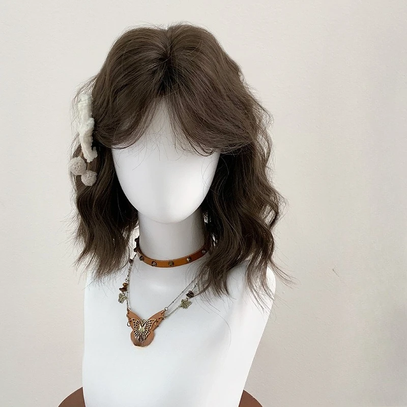 

Wig cold brown egg roll medium bangs short hair daily new full head wig