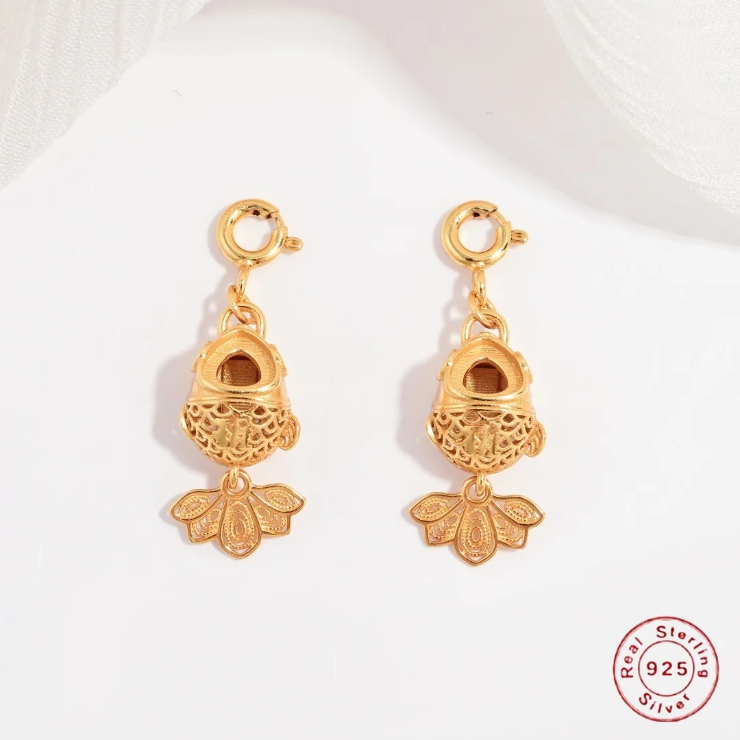 

S925 Sterling Silver Hollow Koi Fish Pendant with Spring Clasp, DIY Handmade Bracelet and Necklace Jewelry Accessory SD142