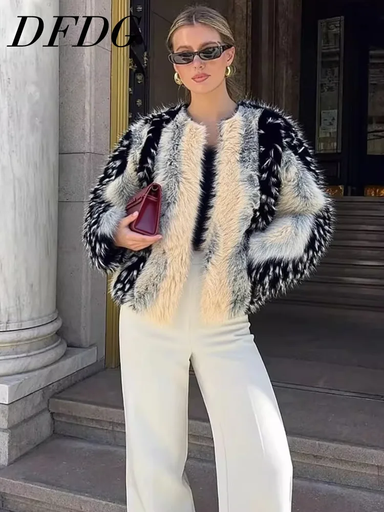 

DFDG Women's Winter Black White Faux Fur Short Coat Casual Warm Outerwear 2025 Trendy Feminine Fashion Daily Wear Fur Coat