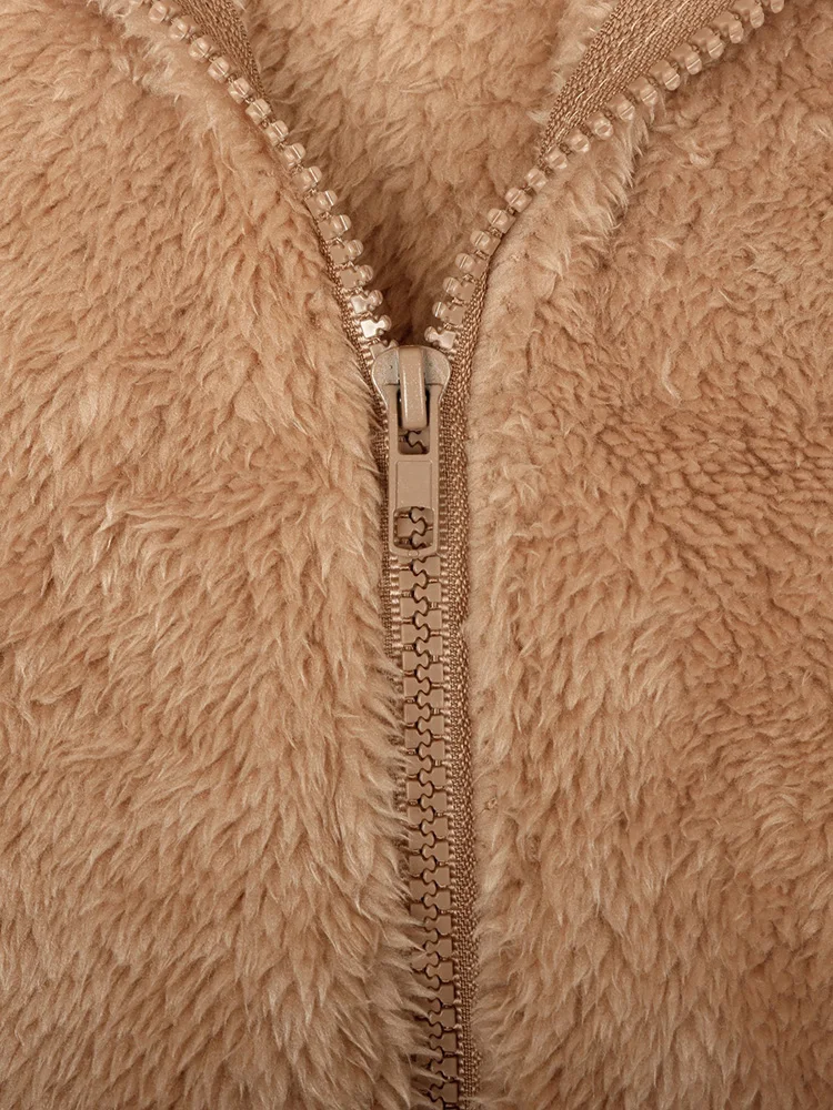 GIBSIE Plus Size Autumn and Winter Long Sleeved Teddy Coat Women 2025 Street New Fashion Warm Zipper Jacket with Leopard Pockets