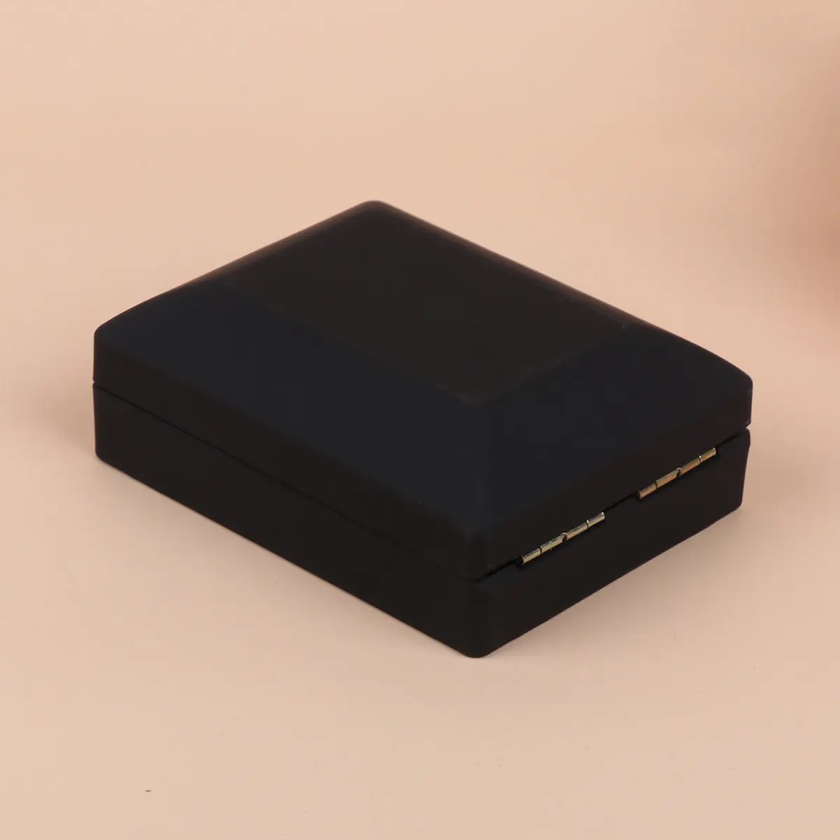 LED Lighted Jewelry Gift Box Red 7x9x3.2cm Wear Resistant Necklace Pendant Case Elegant Gift Container LED Necklace Box