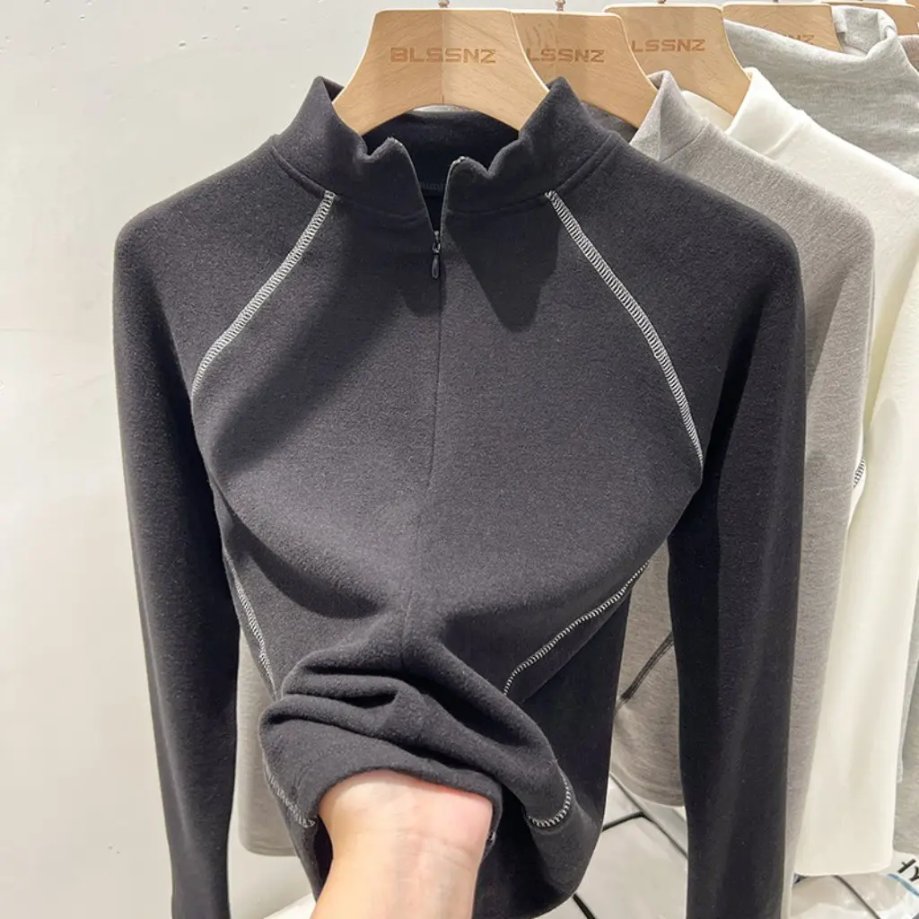 

Women's Velvet Top with Half-Zip Half-High Collar Slim-Fit Warm Casual Base Shirt for Autumn Winter