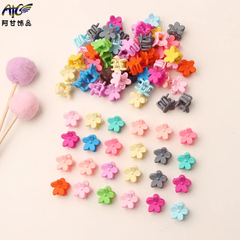 20Pcs Mixed Colours Mini Children Hair Clips Hair Styling Accessories Tool Plastic Mini Cute Claw  Hair Clips