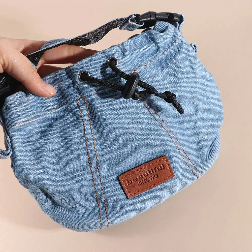 シンプルなヴィンテージ巾着クロスボディバッグ大容量カジュアルデニムキャンバスバッグハンドバッグ無地ジーンズショルダーバッグ女性
