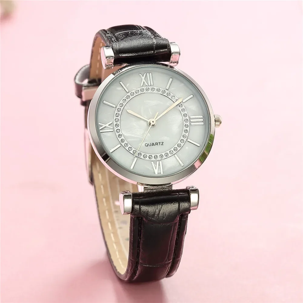 女性のためのクラシックなスタイルの腕時計,クォーツ腕時計,カジュアルなレザーストラップ,高級ギフト,高品質