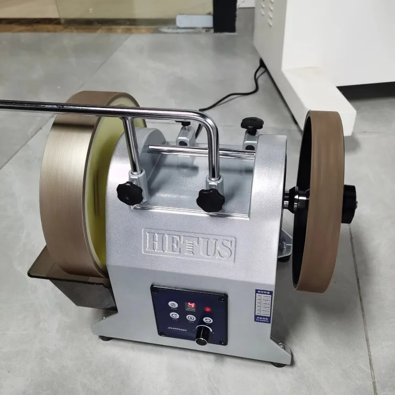 Piccola macchina per affilare la sabbia elettrica ad alta efficienza Attrezzatura multifunzionale per la molatura di forbici e coltelli
