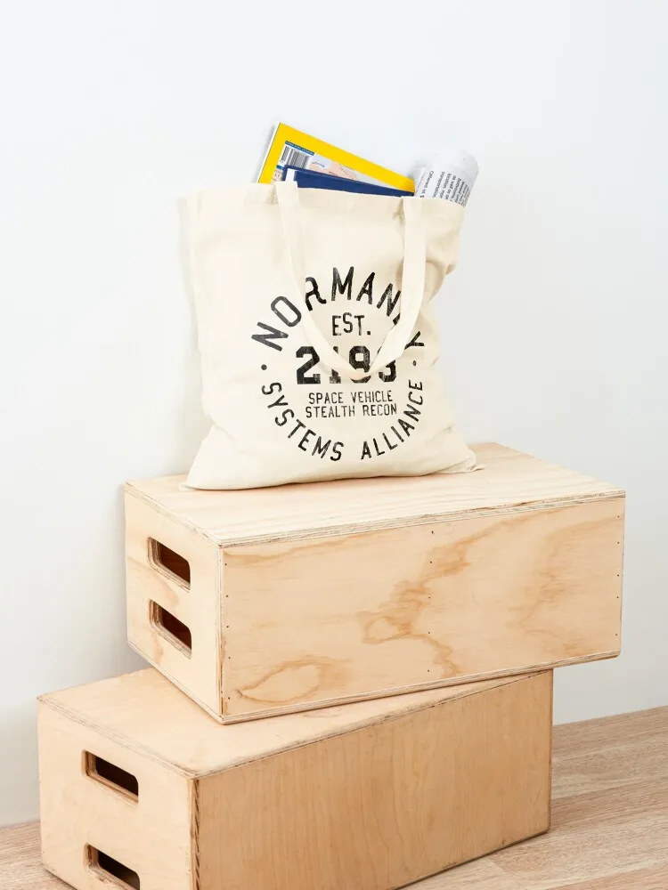 قميص SSV نورماندي الرياضي ذو التأثير الشامل بنمط رياضي أسود مطبوع حقيبة حمل حقائب بيئية حقائب يد