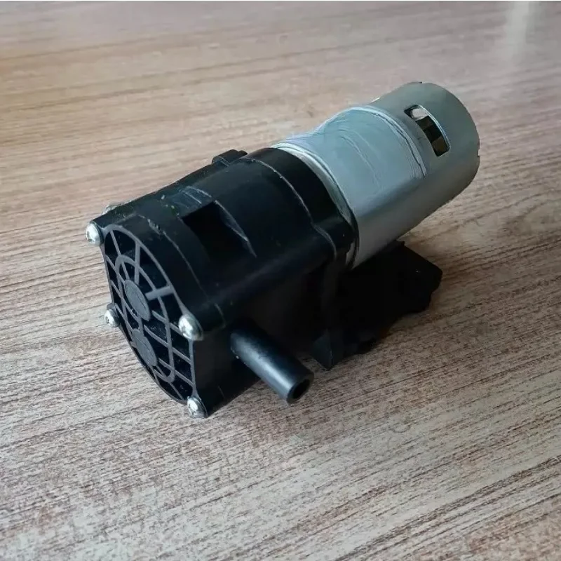 24V Model 760-1 DC Gear Pump Ozone Resistant Plastic Micro Booster Pump Hot Water Circulation Pump Liquid Filling Oil