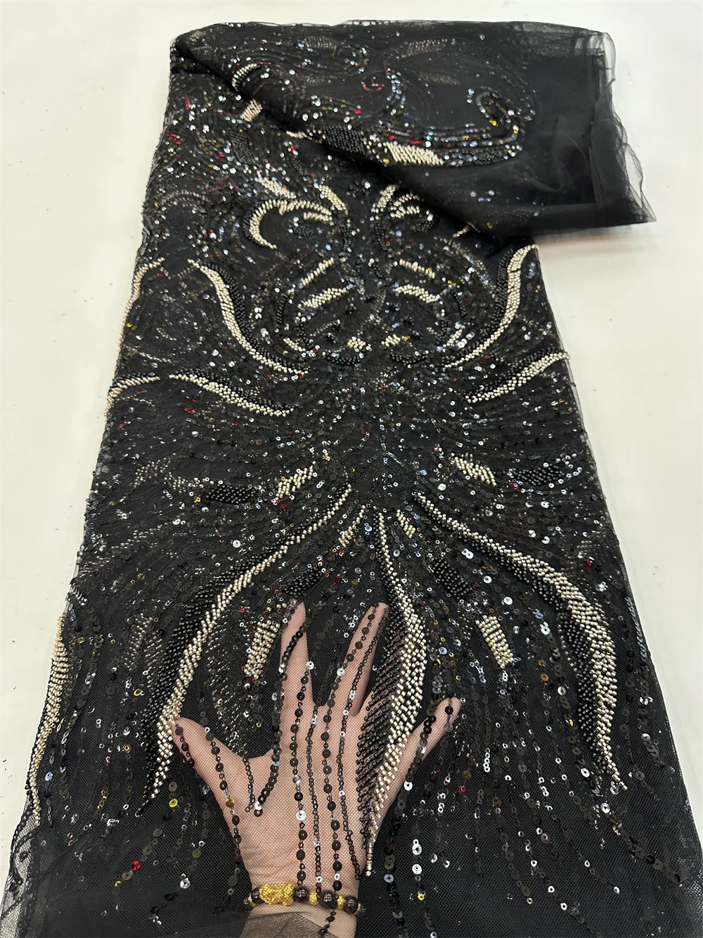 ผ้าลูกไม้ตาข่ายประดับลูกปัดหรูหรา ผ้าลูกไม้กำมะหยี่ ผ้าลูกไม้ไนจีเรีย ผ้าทูลล์แอฟริกัน 2025 ผ้าทูลล์ฝรั่งเศส ผ้าลูกไม้ตาข่ายประดับลูกปัดสำหรับชุดราตรีผู้หญิง