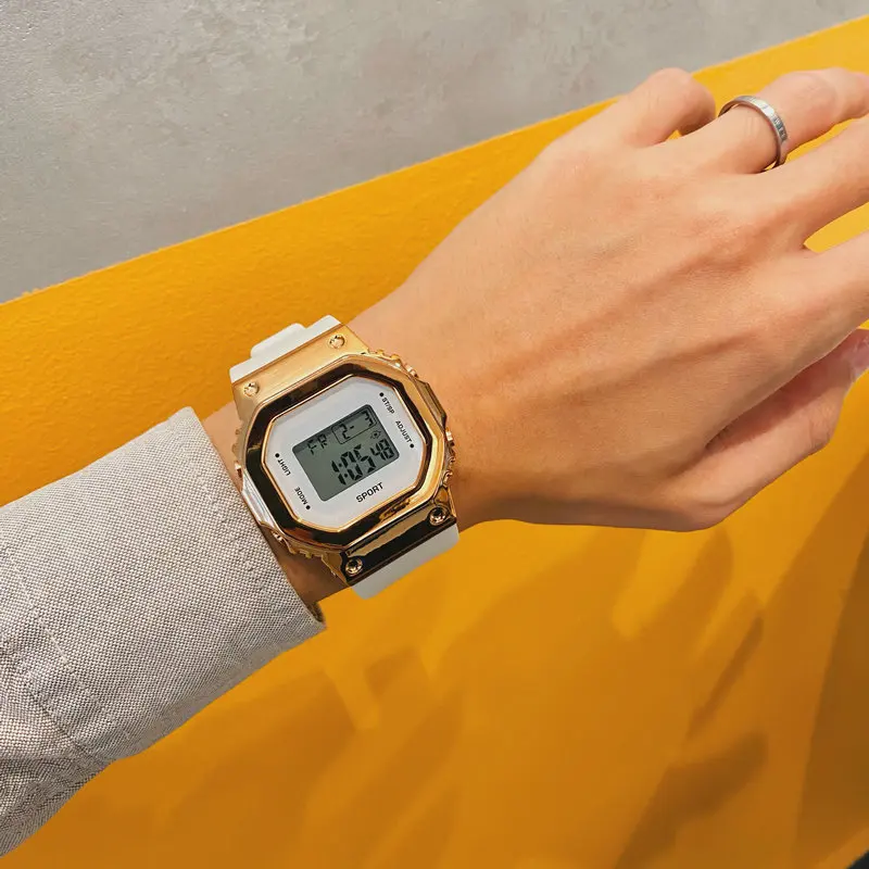 Nuevos niños niñas Digital luminoso moda deporte para relojes pareja regalo