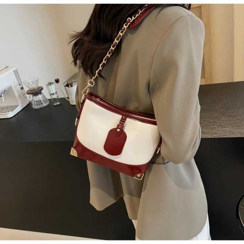 

2025 new niche underarm bucket bag senior sense of hundred hit color crossbody bag fashion casual commuting shoulder bags