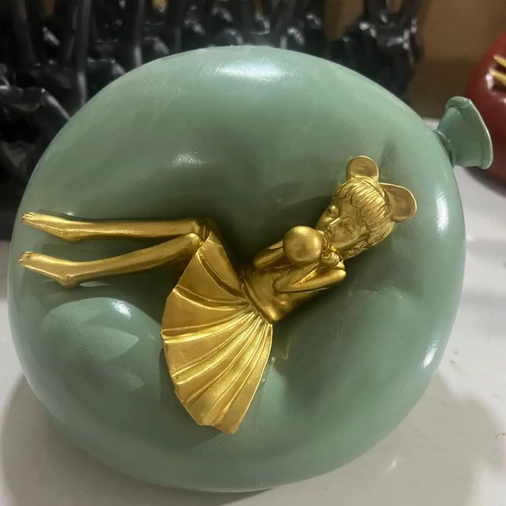 Artistic Desktop Ornaments Cartoon Girl Resin Figurine with Gold Trim Bubble Blowing Lady Statue Elegant Desktop for Entryway
