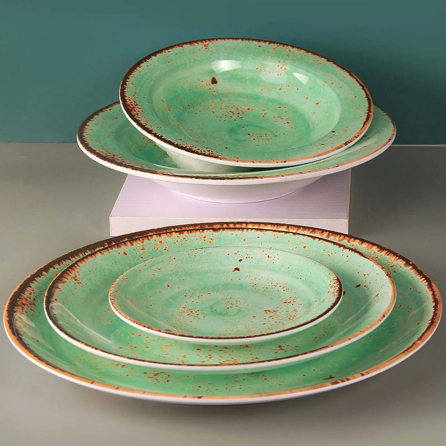 

Thiened round Plate Chinese Sle Wide Diwaer Se Creative Hot Pot Plate Western Dinner Plate Deep Frng Plate