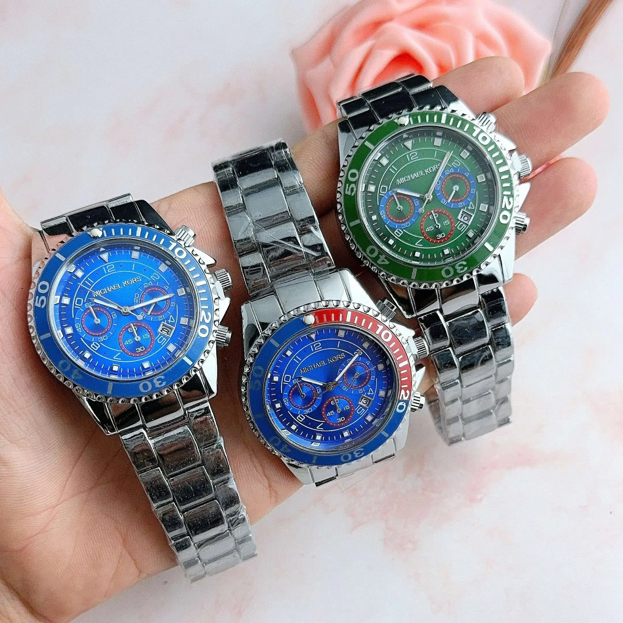 2026 Michael Kors Man Business Quartz Watch Fashion Leisure Large Dial Alloy Wristwatch Multi-functional Noctilucent Chronograph