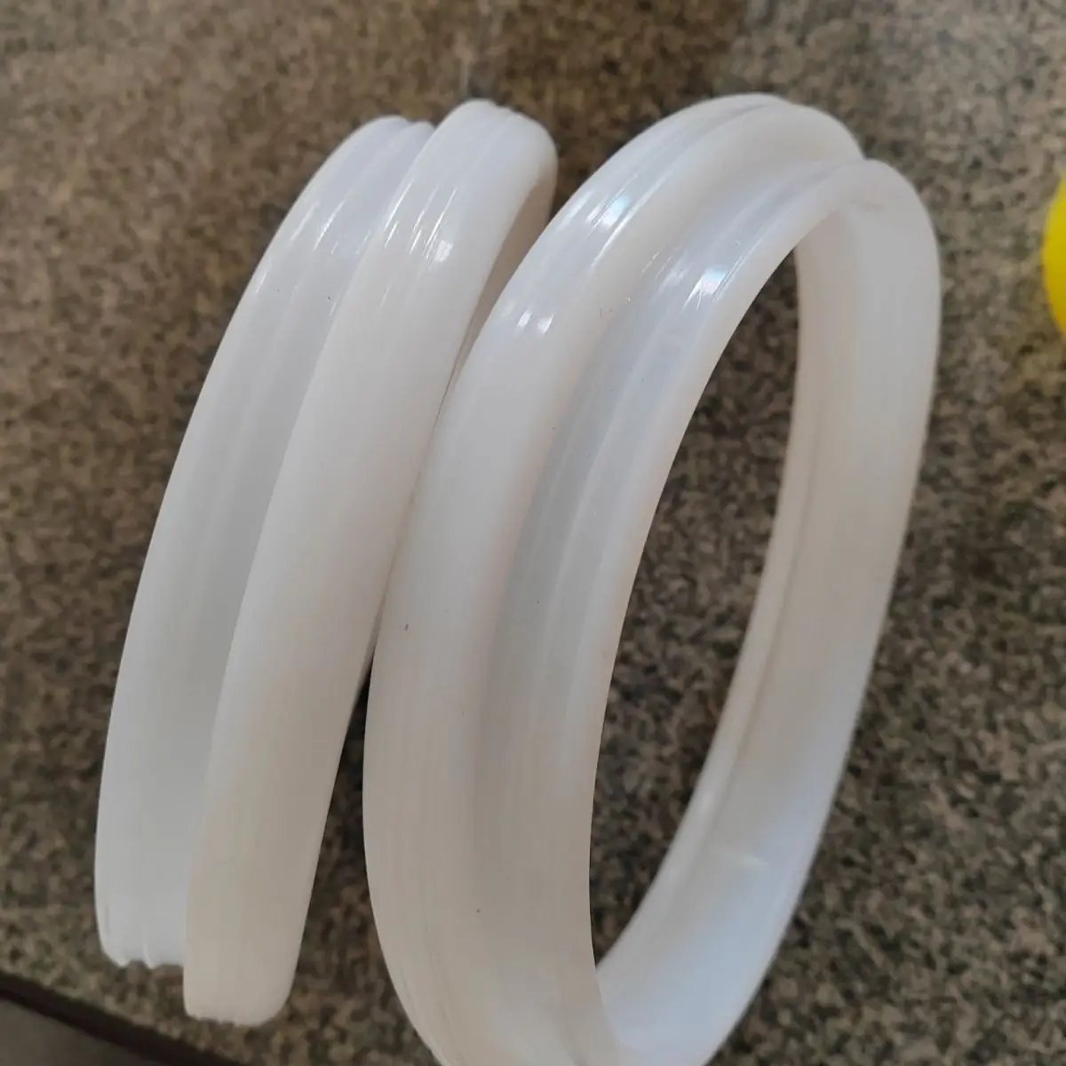 Milking machine milk bucket sealing ring silicone food grade vacuum pump silicone thickened material