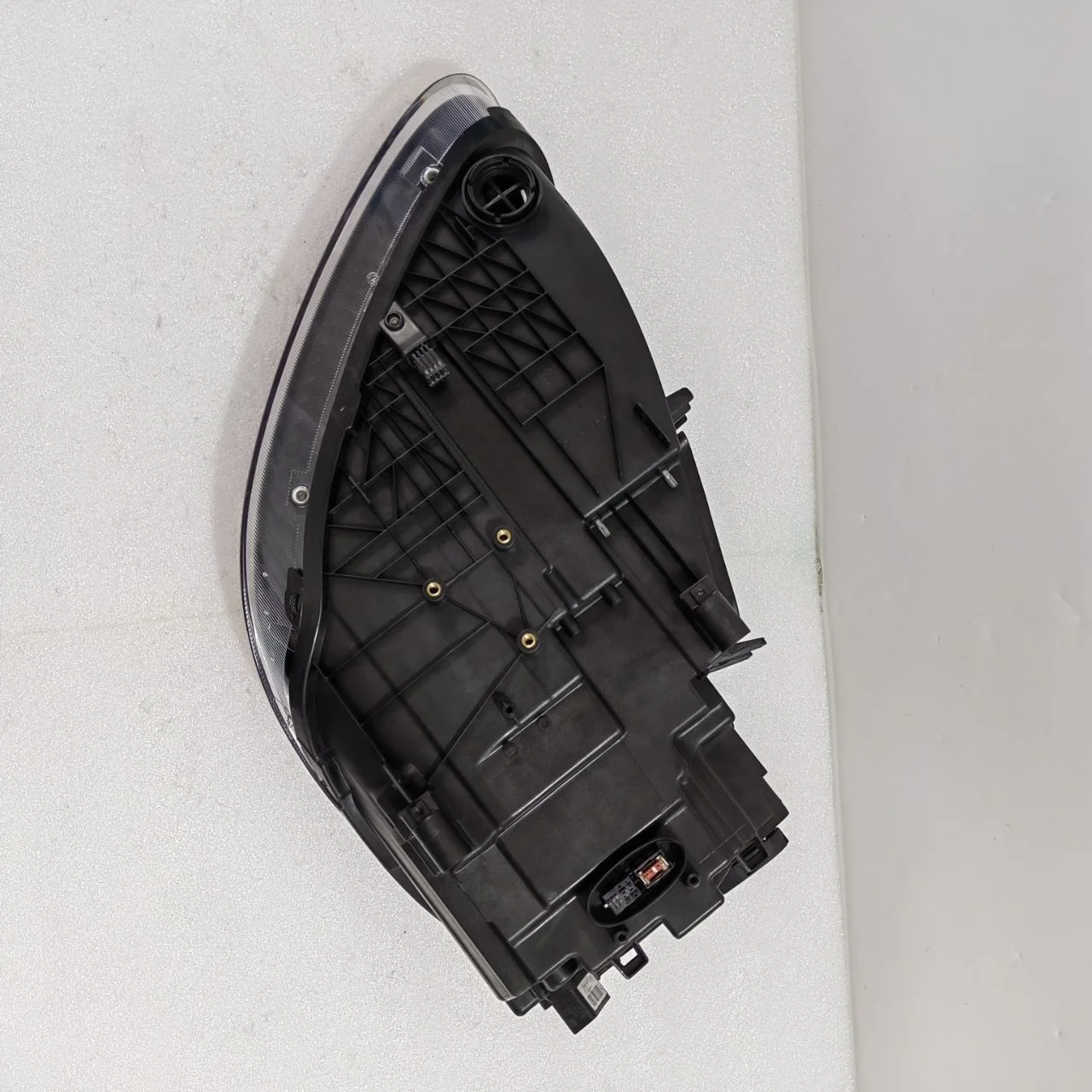 ชุดไฟหน้าสีดำใหม่พร้อมไฟเดย์ไลท์ 4LED รุ่น High Configuration สำหรับ Cayenne V8 4.8T GTS Turbo s ปี 2011-2014