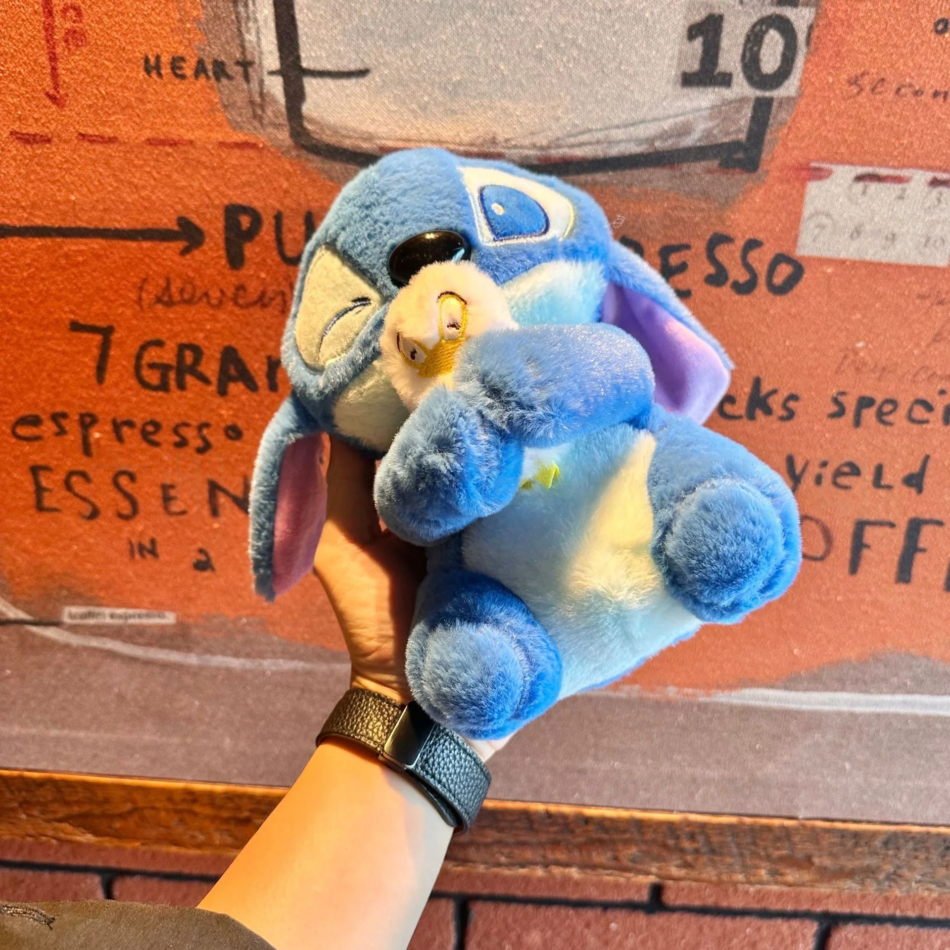 Muñeco de peluche de Disney de 20cm, muñeco de peluche de Lilo, bonito pato de punto, juguete de peluche, regalo de cumpleaños y Navidad, juguetes de decoración Kawaii