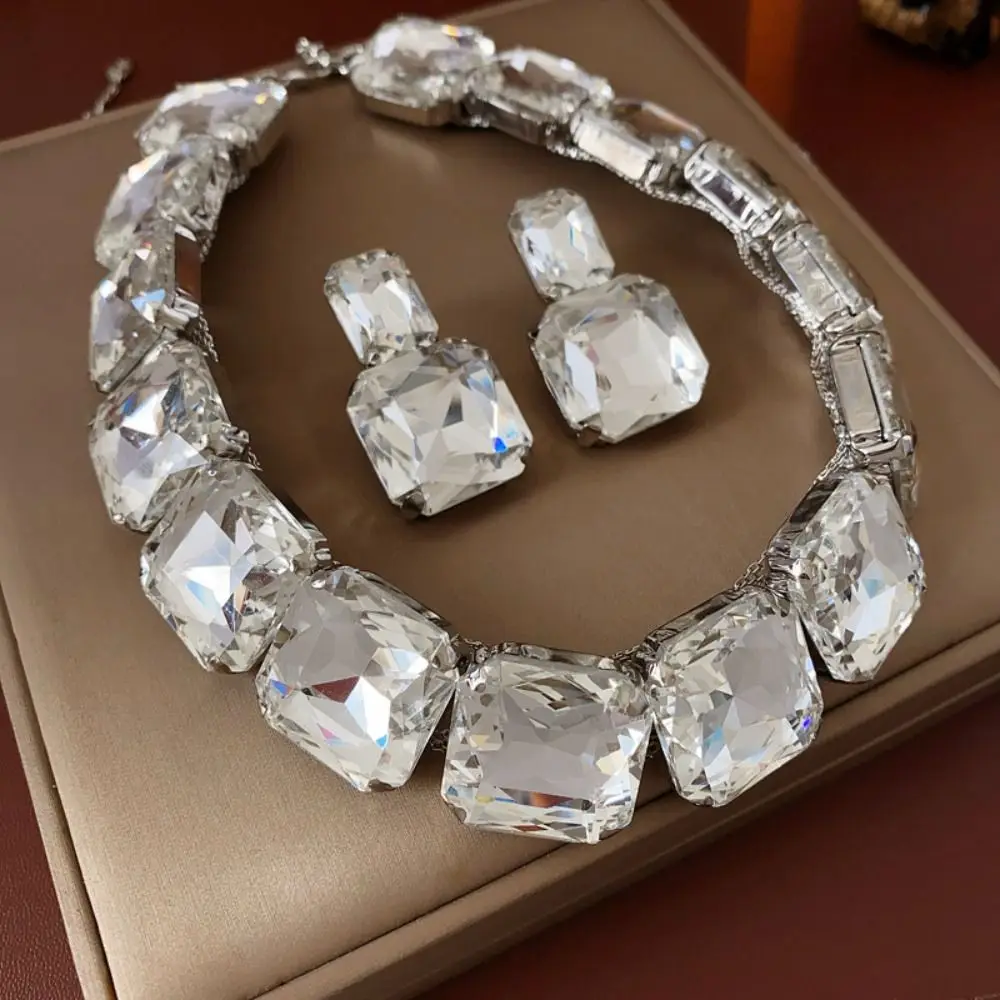 

Korean Style Square Crystal Jewelry Set Headchain Neckchain Rhinestone Tassel Earring Necklace Earrings Sparkling Necklace