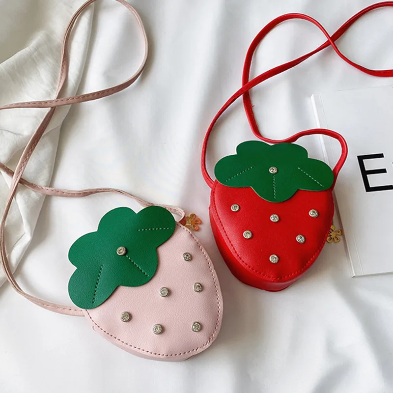 Fashion Coin Purse Cartoon Strawberry Wallet Children\'s Crossbody Bag Cute Diamond Strawberry Decoration Coin Purse