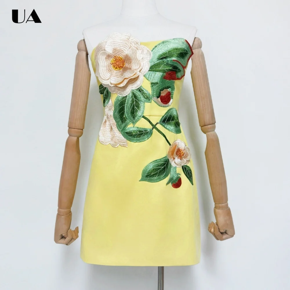 

ULBYANRY Trendy Embroidery Mini Prom Dresses for Women, Elegant Strapless 3D Flower Short Dress, Vintage Sleeveless Party Gown