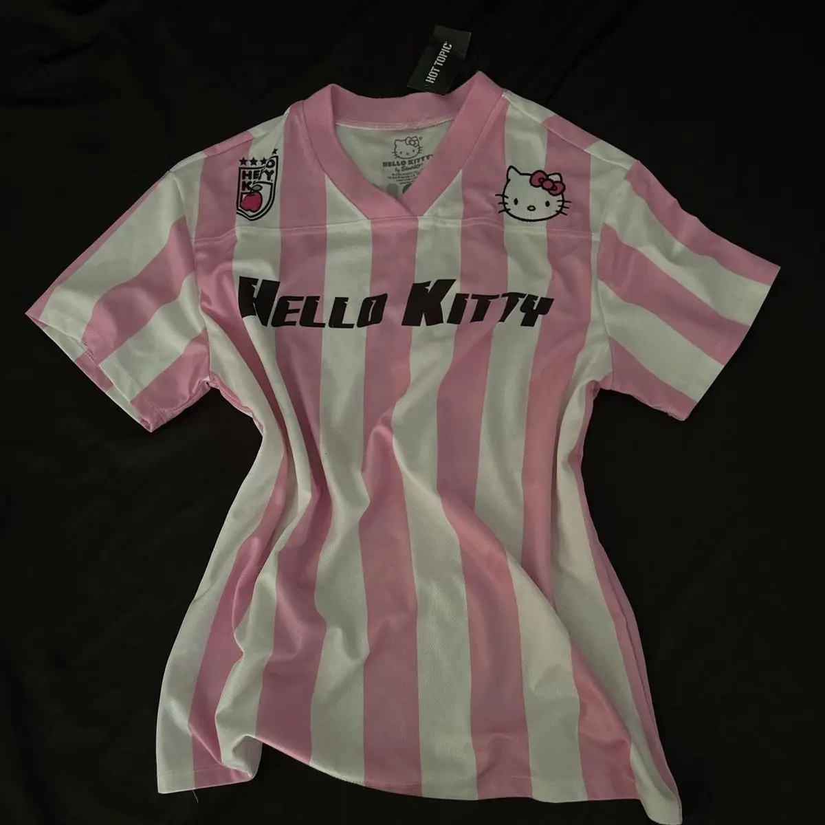 تي شيرت بيسبول Hello Kitty، تي شيرت برسومات كرتونية لطيفة، قميص كاجوال عصري للأطفال والكبار، ملابس شارع Kawaii