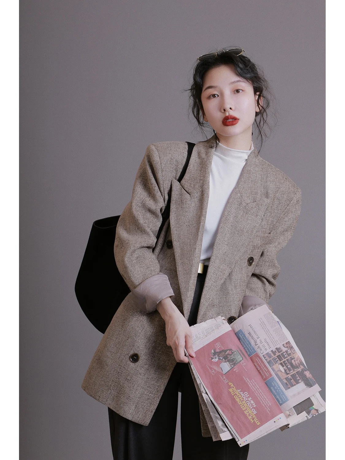 

Женский костюм Ele Tailored IVY YANG: Ретро-пиджак для ранней осени, приталенный, для офиса, с длинными рукавами, двубортный, с деталями на пуговицах