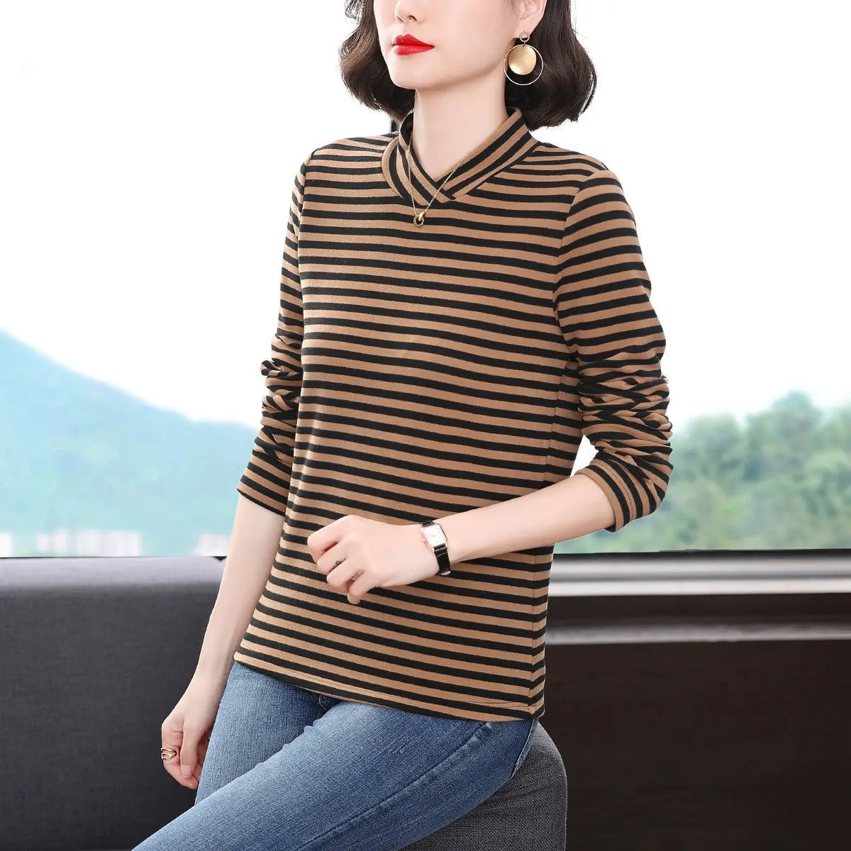 

Casual Women's Clothing Striped Undercoat Ladies Simplicity Autumn Winter Long Sleeve Pullovers Interior Lapping T-Shirts XQ52