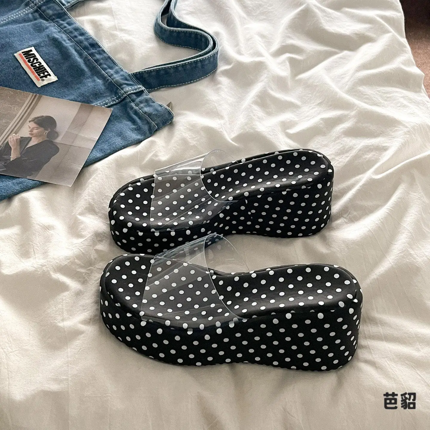 

Polka Dot Thick Heel Transparent Sandals Women's Summer Outdoor Wear 2026 New Small Size Wedge Slippers Increased Height