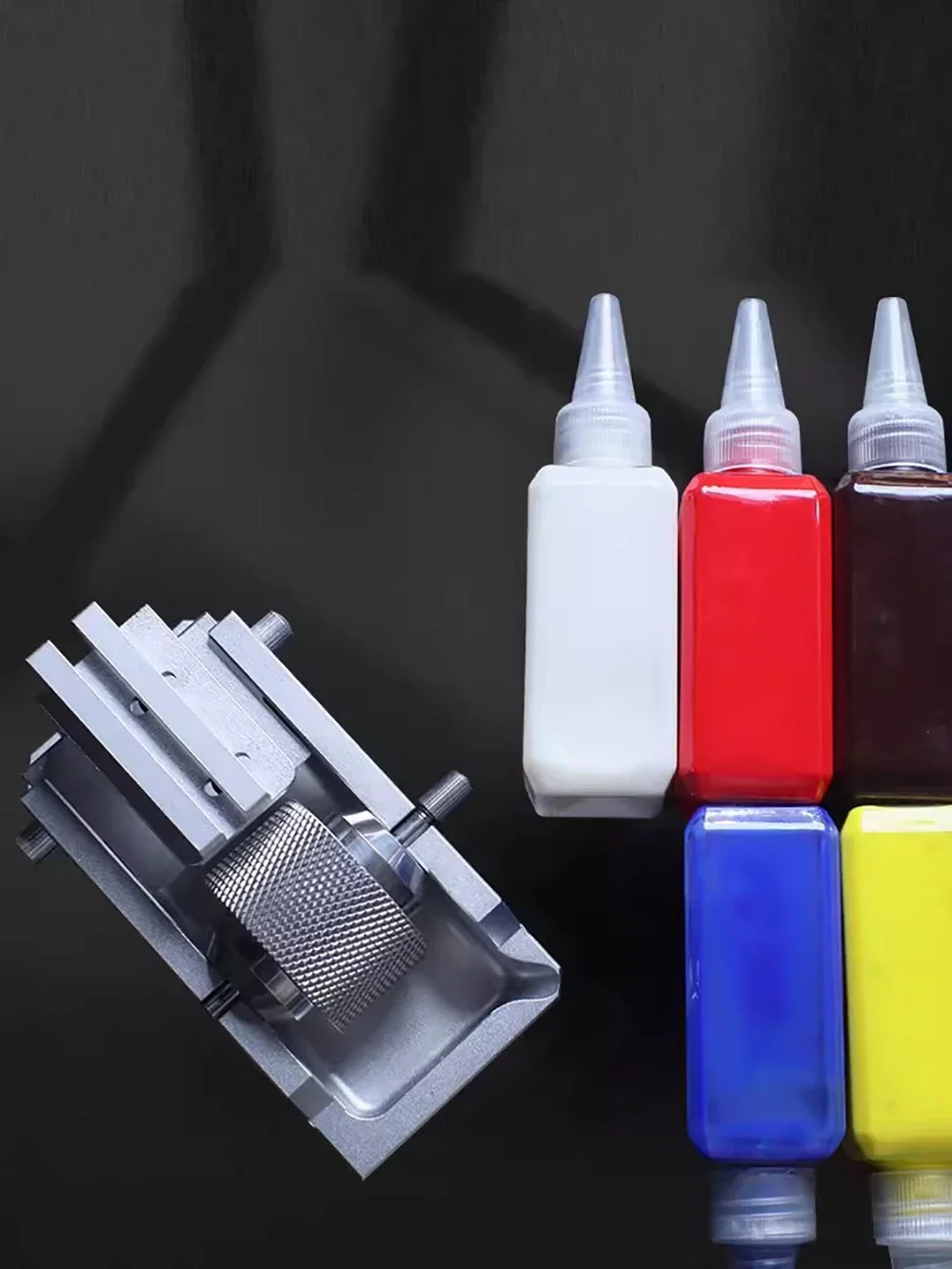 Leather Edge Oil Box Stainless Steel Mirror Polished Handmde Leathercraft Ajustable Oiling Tools with Recycle Groove