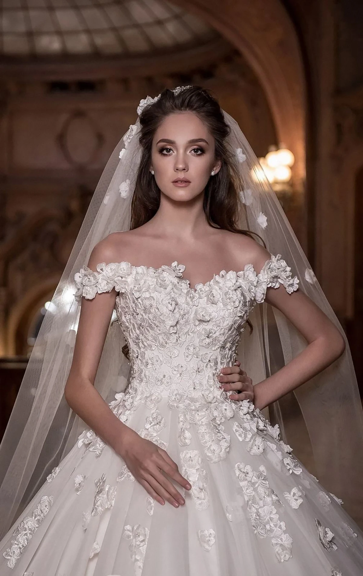 Vestido De novia glamoroso con hombros descubiertos, apliques De flores en 3D, vestido De corte con cordones De tul, vestido De novia hecho a medida