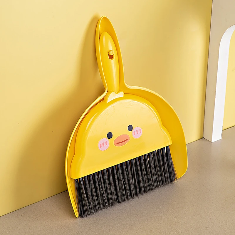 1Set Mini Desktop Broom Dustpan Suit Multipurpose Student Cleaning Supplies Household for Kindergarten Student Clean Tool