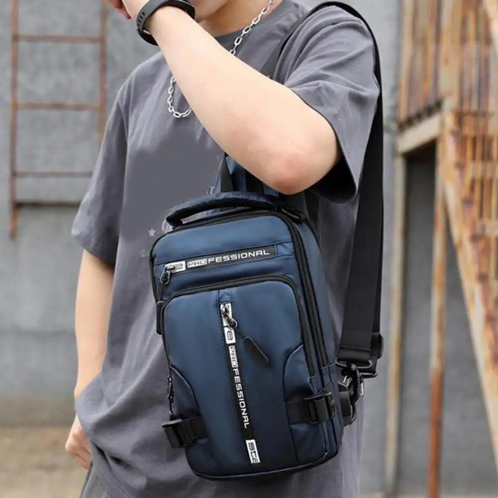 Chest Bag Large Capacity Adjustable Shoulder Strap Chest Bag Zipper Closure Waterproof Men Travel Daily Shoulder Bag 남성 가슴 주머니