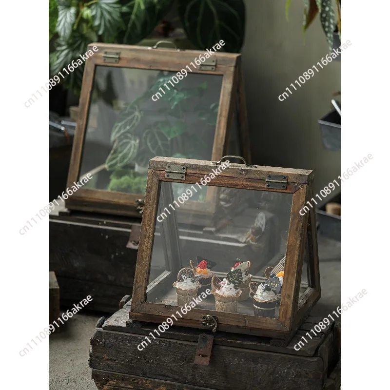 Plant stuffy box, insulation box, green plant wintering glass cover, greenhouse, garden, courtyard, retro balcony