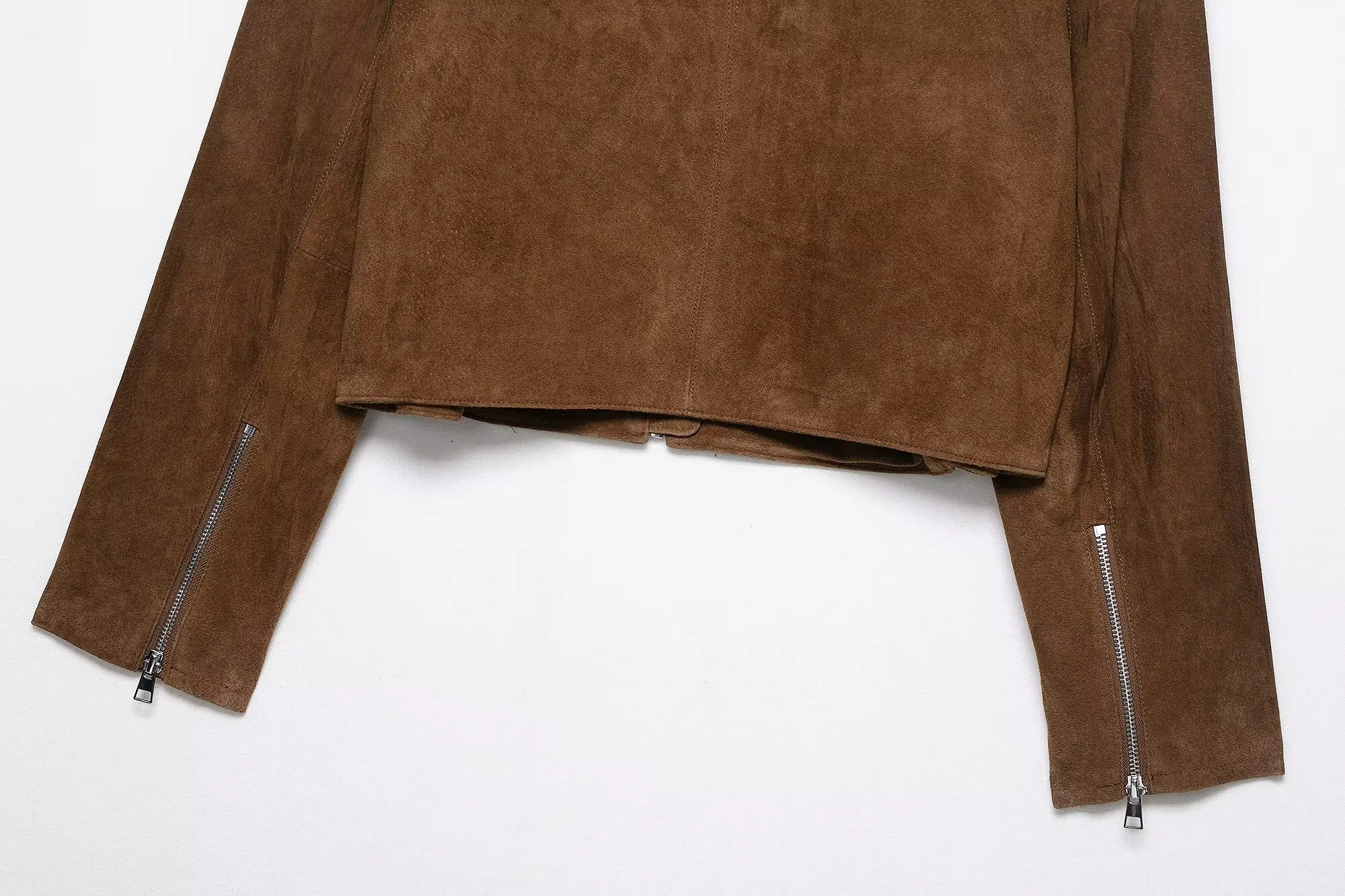 2025 Giacca corta comoda e minimalista Giacca corta con cerniera da donna Giacca da donna nuovo stile